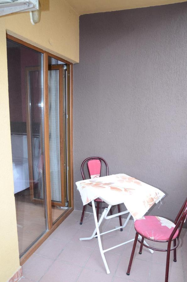 Villa Konzuli ビトラ エクステリア 写真